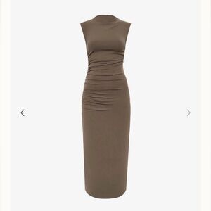 RUMORED Contour Ribbed Midi Dress